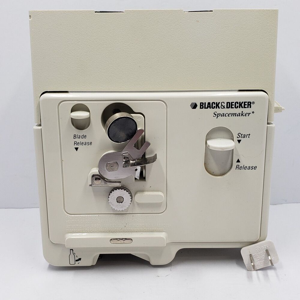 Black & Decker Motorized Spacemaker Can Opener EC70 Under Cabinet Mount 1995
